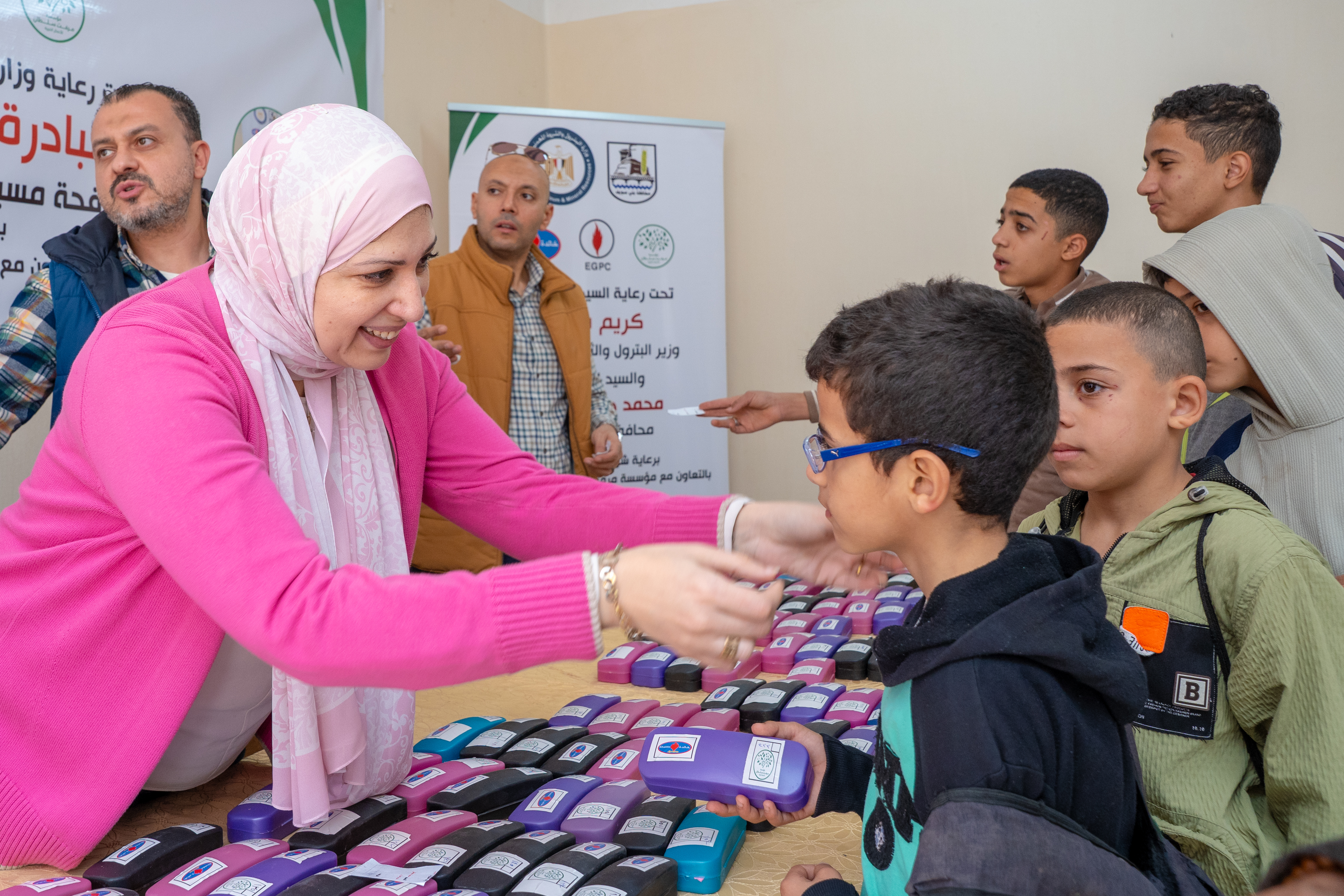 مكافحة العمى الوراثي